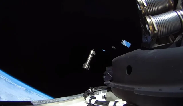 SpaceX, Starlink’i ABD’de Mobil Operatör Yapmayı Planlıyor